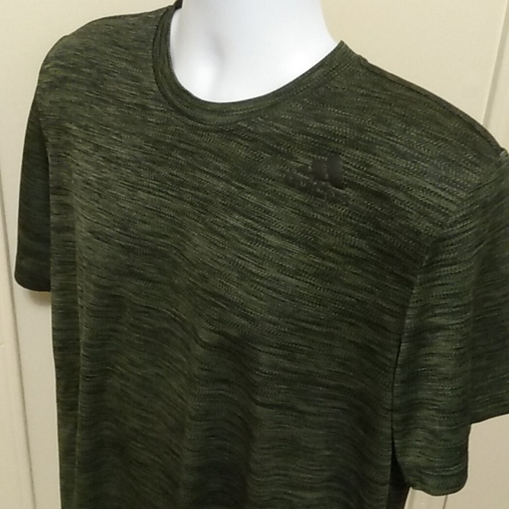 ADIDAS Aeroready performance top - Size XL